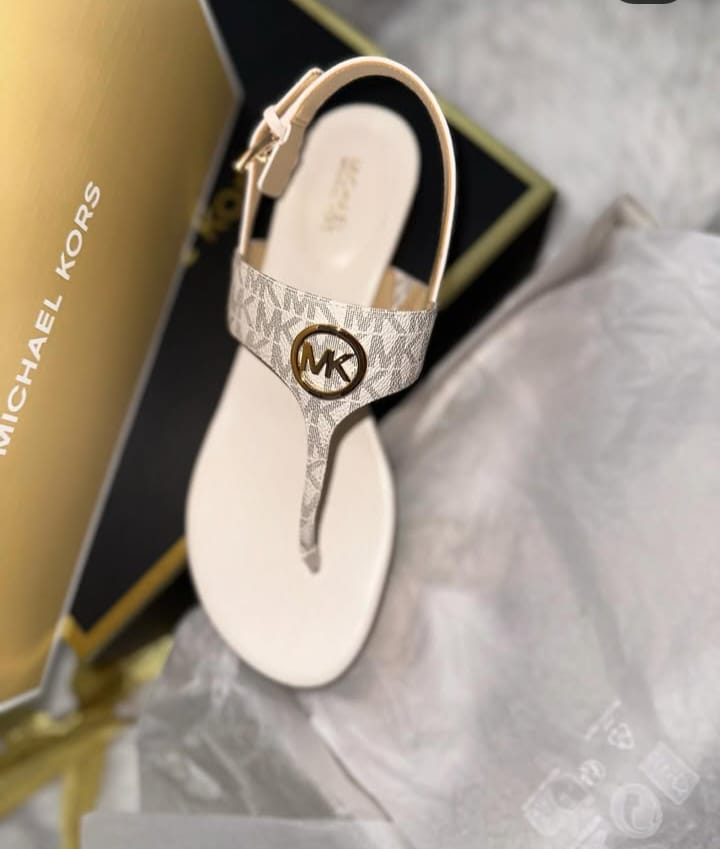 Michael Kors Hannah T Strap Sandal