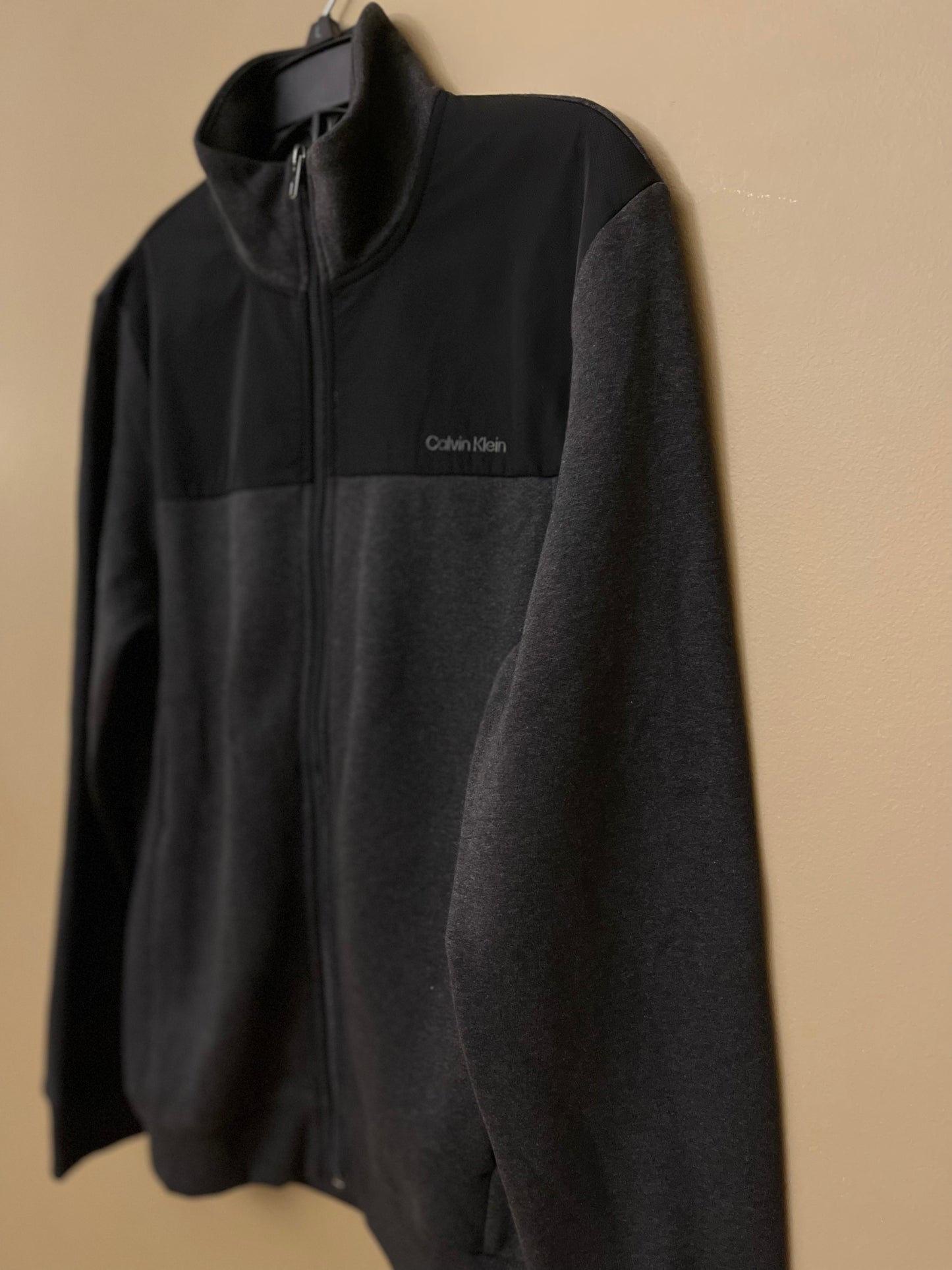 Calvin Klein Fleece Jacket (black-grey) Men’s – Makistan