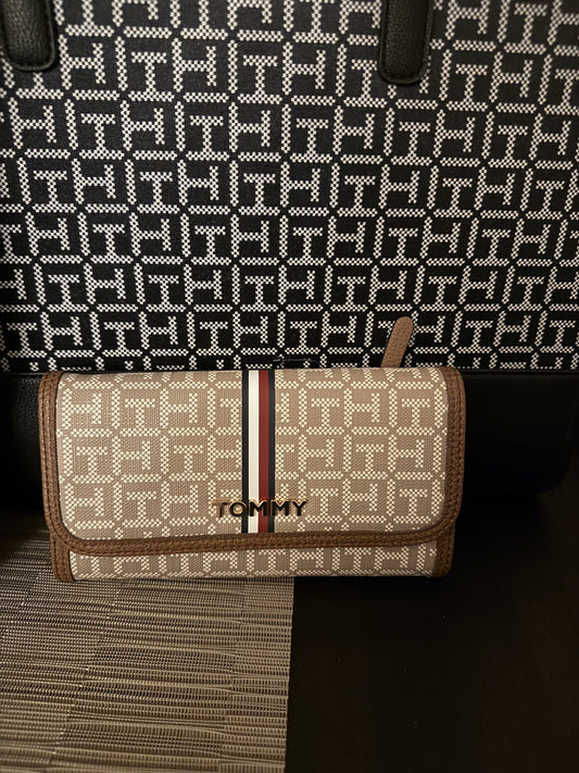 Tommy Hilfiger Beige Monogram Wallet-PO