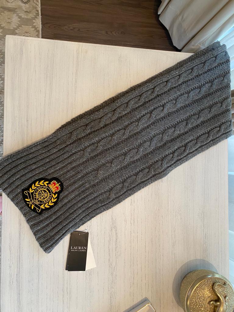 Ralph Lauren Cable Knit emblem Scarf