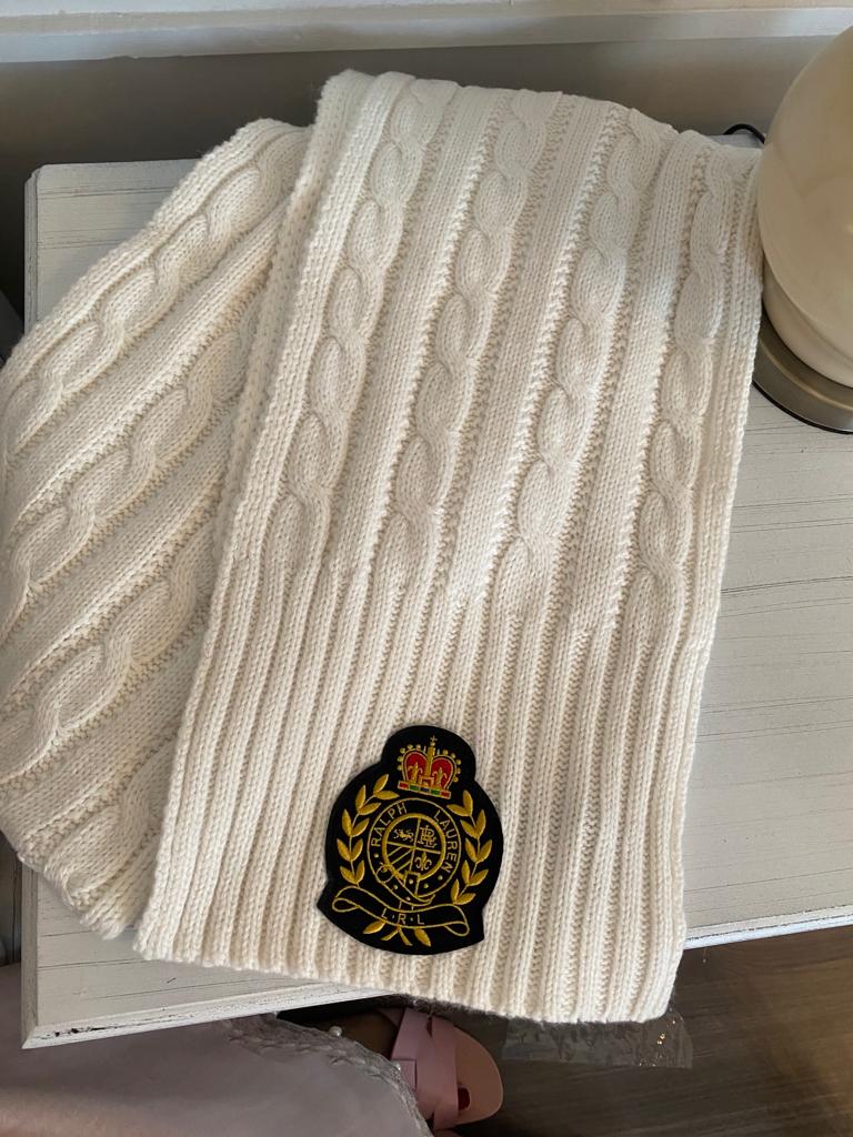 Ralph Lauren Cable Knit emblem Scarf