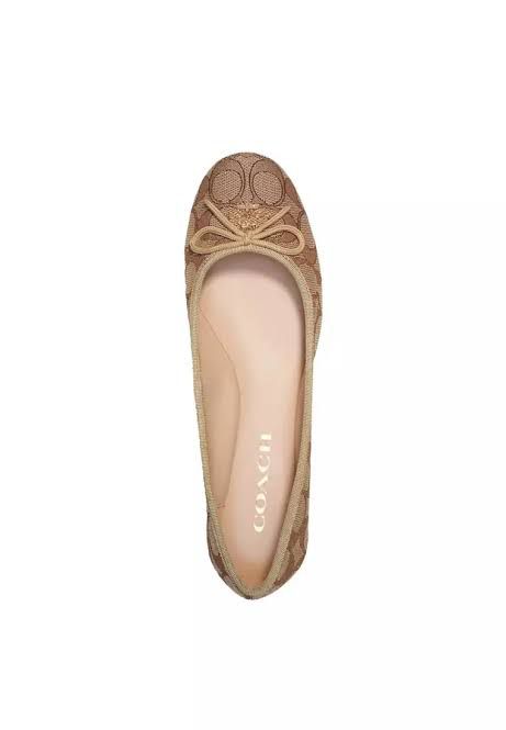 Coach Monogram flats beige