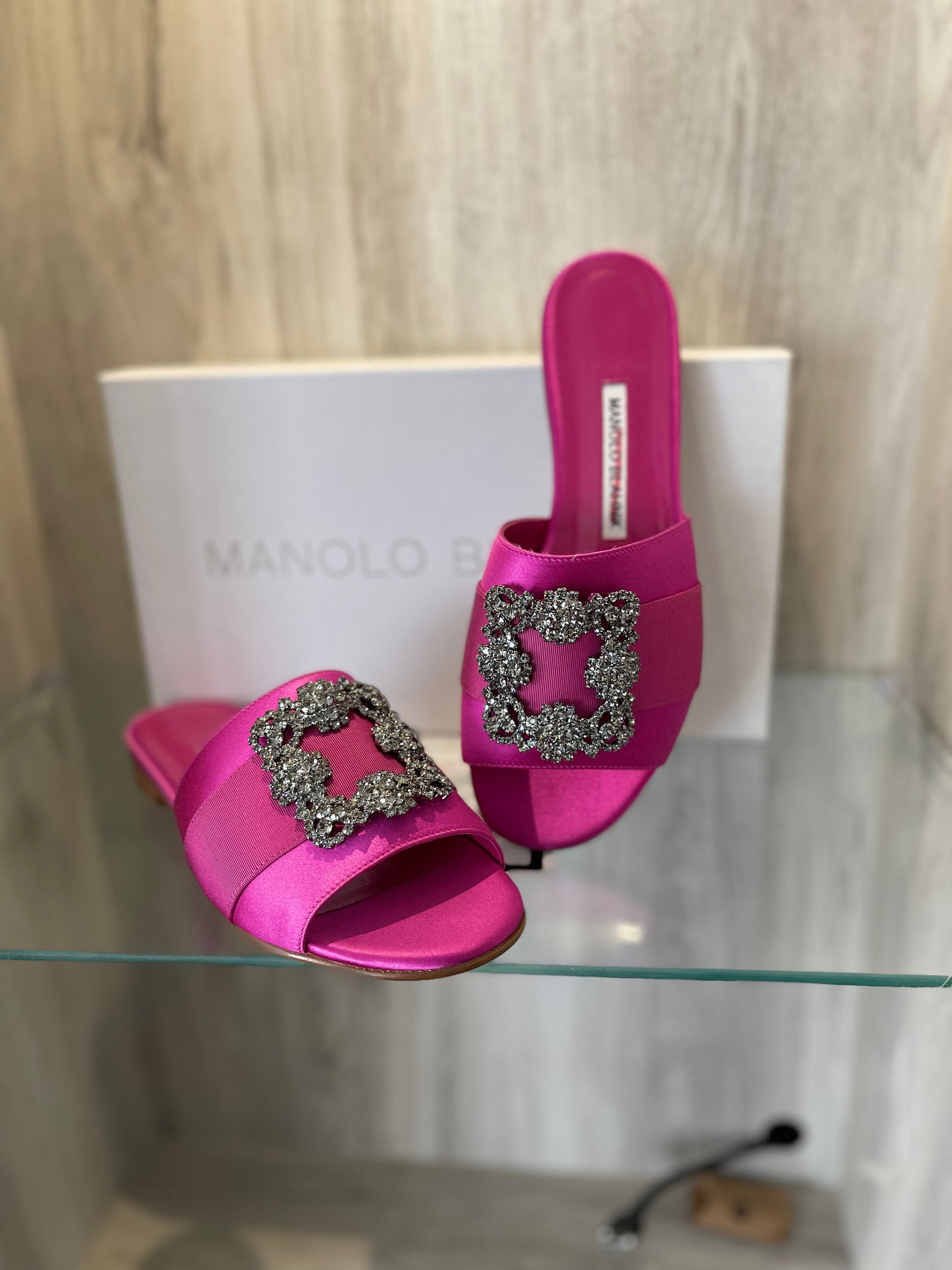 Manolo Blahnik Martamod Satin Jewel Buckled Slides Makistan