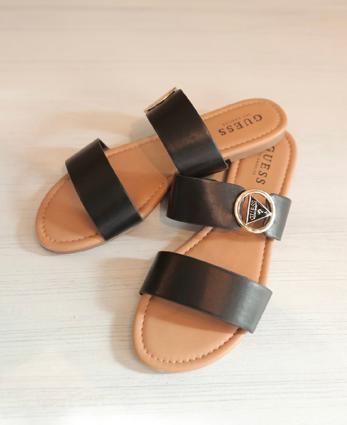 Guess Cut Out Emblem Sandals